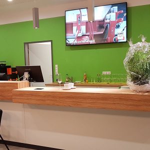 Bilder SPORTPUNKT Kernen Eröffnung - Beratungsprojekt Flowcon Eingang